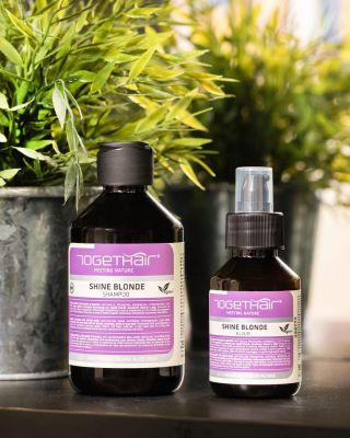 🌟 Žlutý nádech ve vlasech? Už žádný problém. Shine Blonde je péče navržená tak, aby chránila blond, odbarvené i přirozeně...