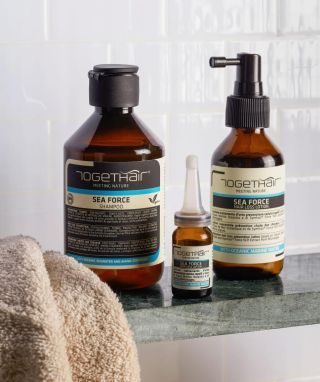 🌼 NOVINKA! SEA FORCE KIT 🌼 Ponořte své vlasy do léčivého oceánu! 🌊 Řada SEA FORCE je inspirována „silou moře", je...